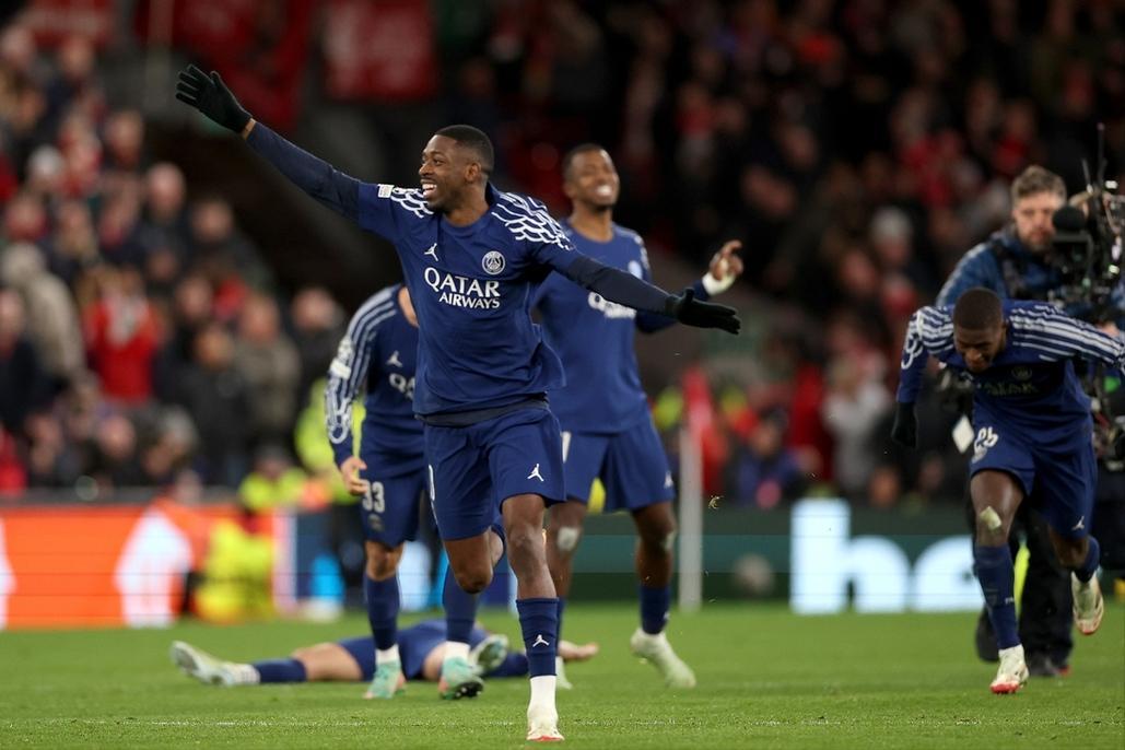 开云平台-多特蒙德战平本菲卡，萨拉赫梅开二度欧冠的简单介绍