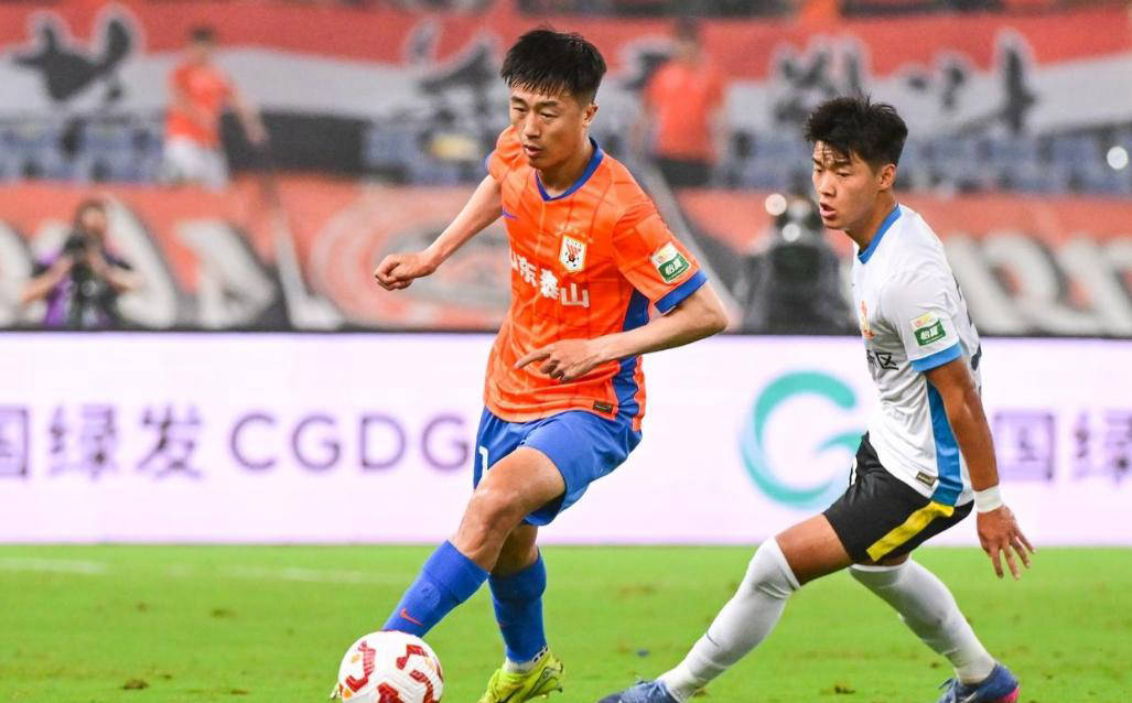 山东队在客场赢得惊险胜利